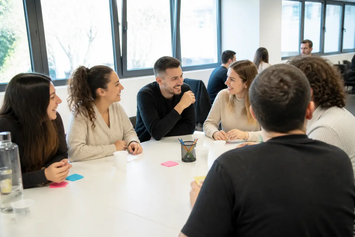 Icebreakers : 30 idées créatives pour réunions &amp; team building